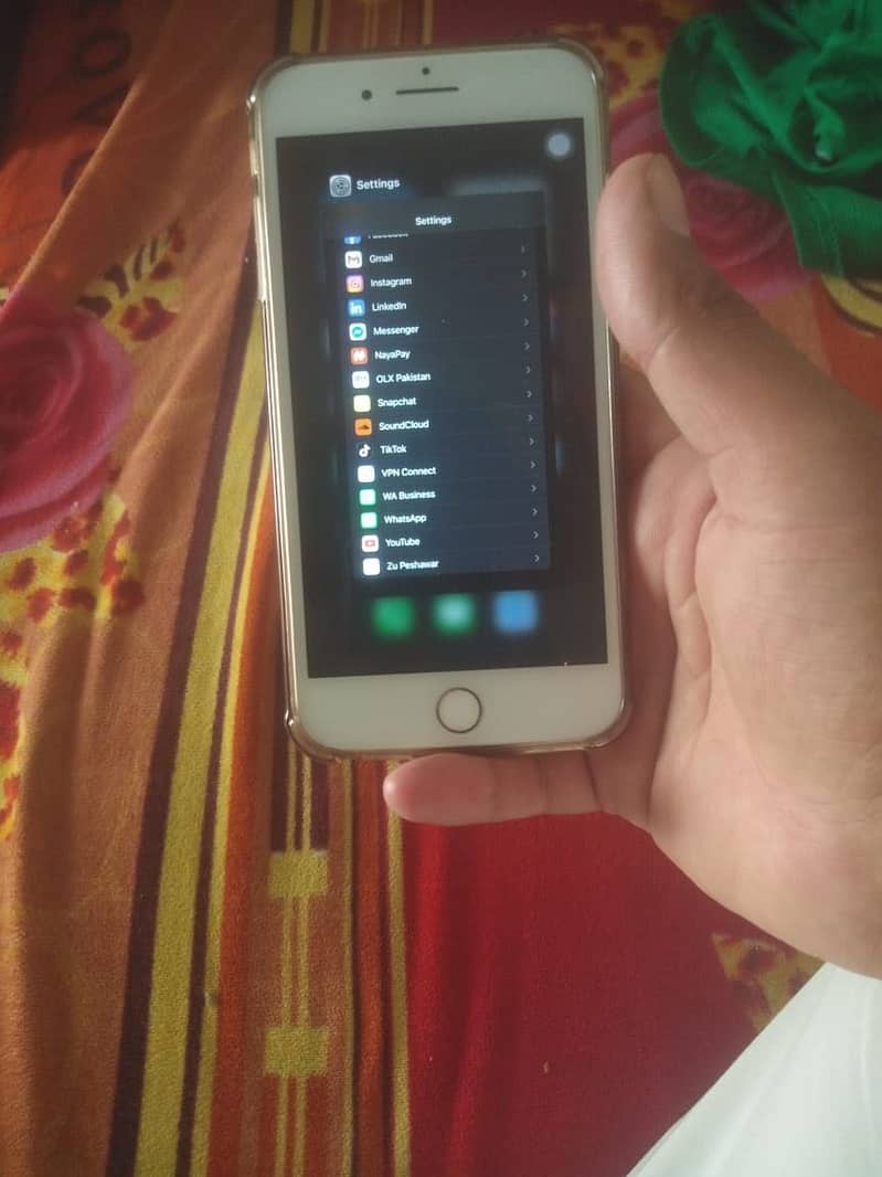 iPhone 8 Plus 3