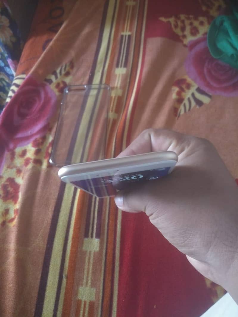 iPhone 8 Plus 6