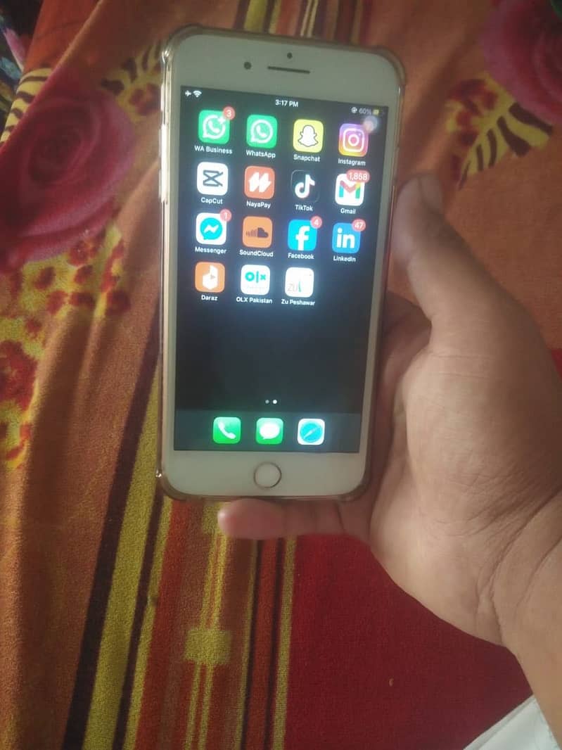 iPhone 8 Plus 9
