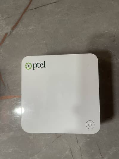 PTCL ANDROID BOX ( SMART TV ) ZTE