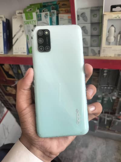 OPPO A52