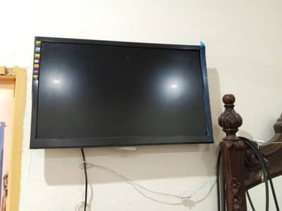 LED Android urgent sale only one month use need money