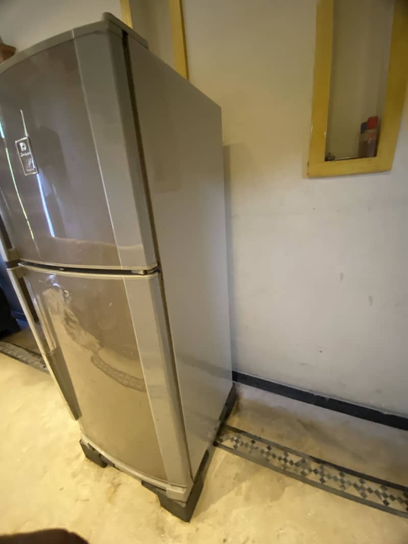 Fridge 0