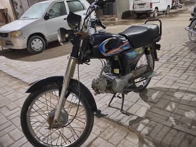 Unique CD 70 hai model 2018 hai. 03/10/260/64/62