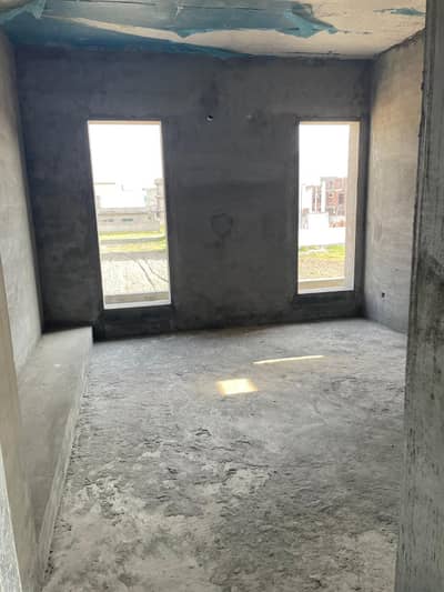 10 Marla Double Storey Gray Structure Available For Sale