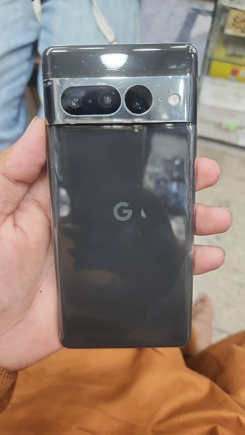 Google Pixel 7 Pro 2