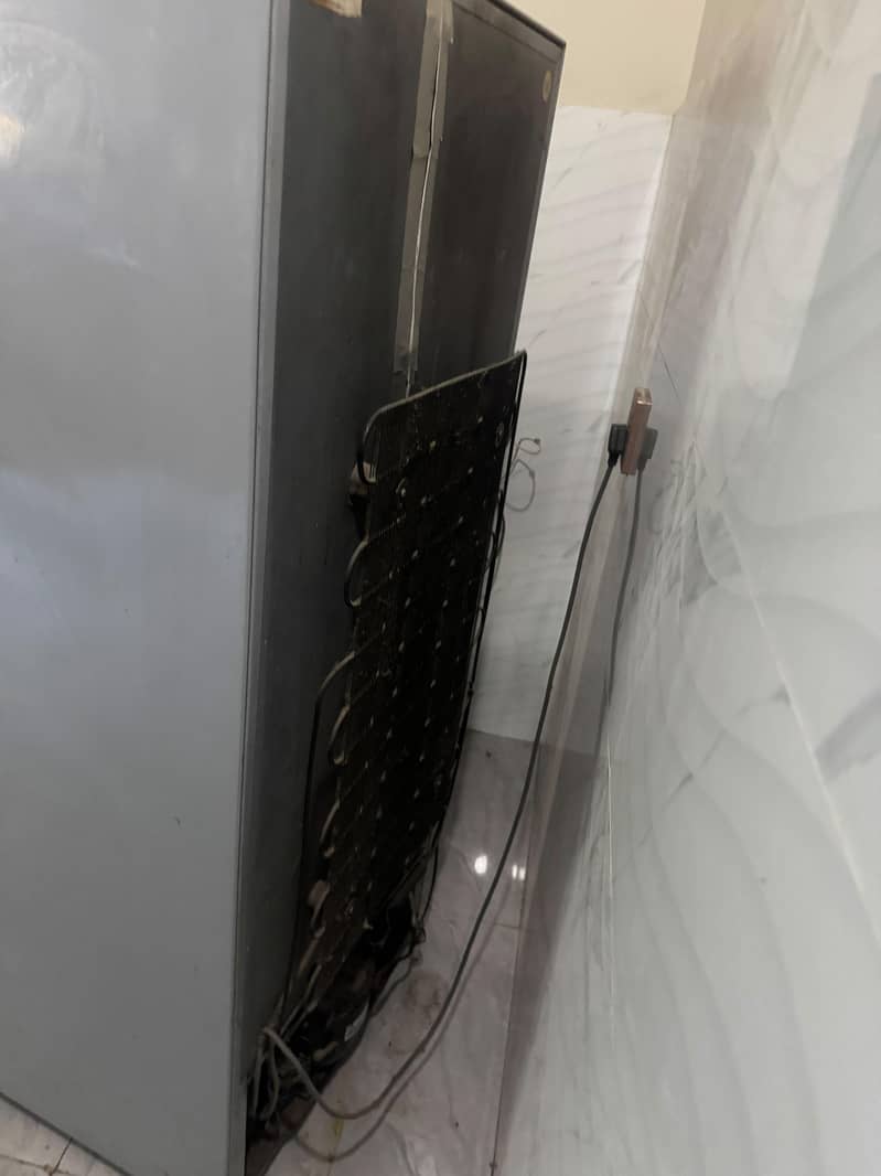 refrigerator 7