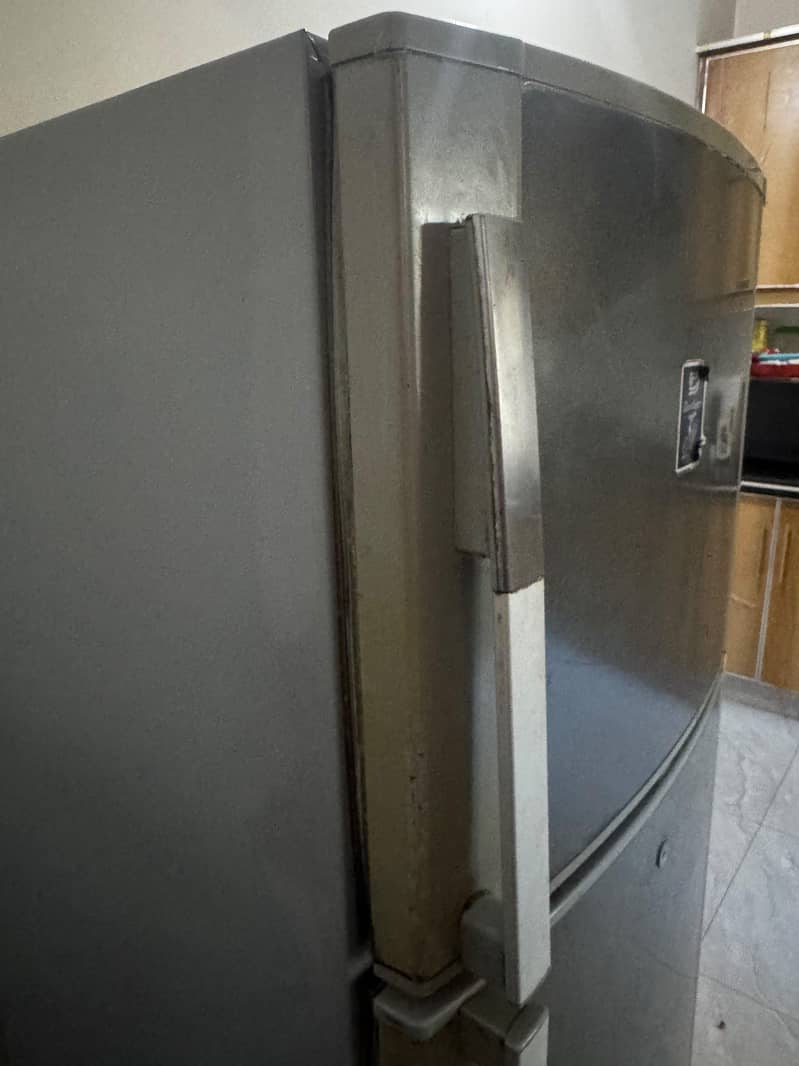 refrigerator 8