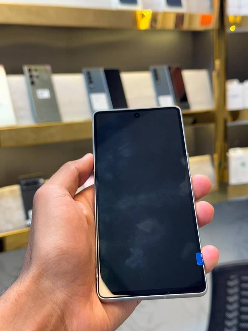 Google Pixel 7 0