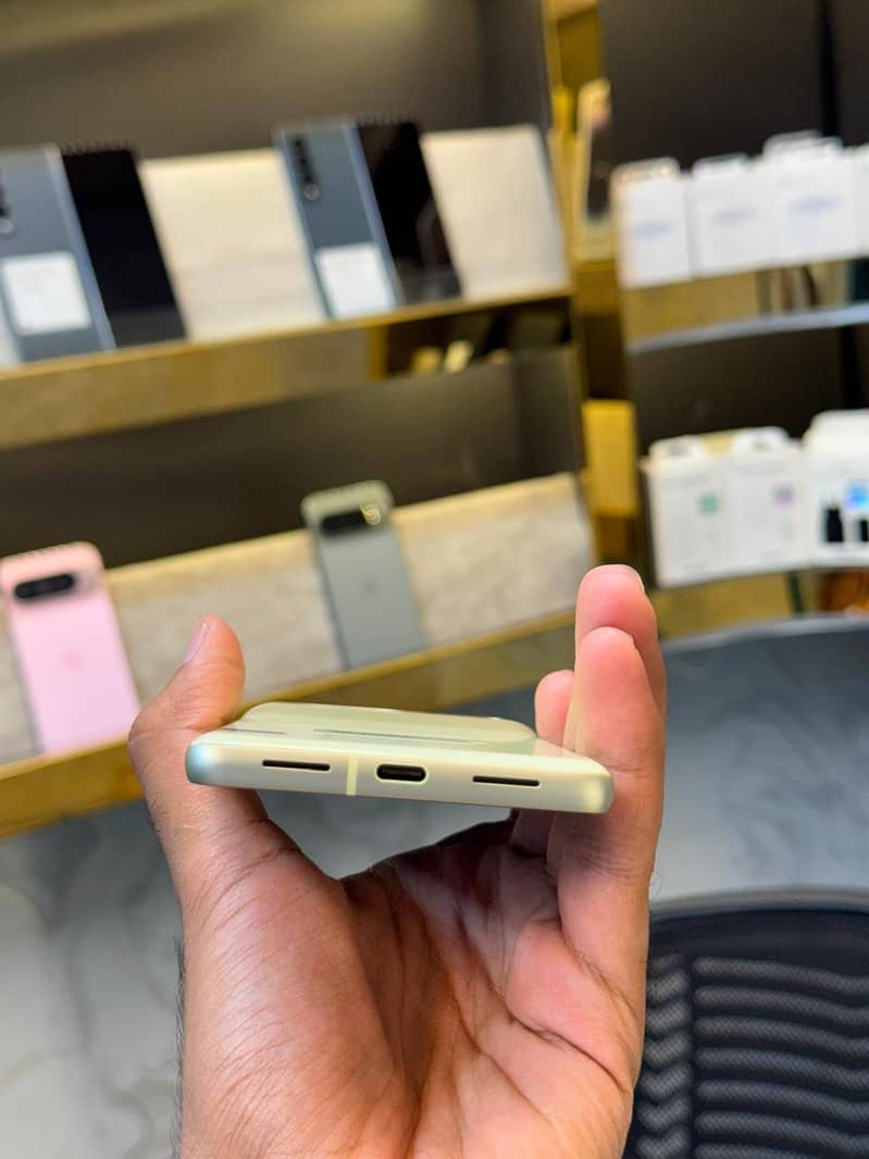 Google Pixel 7 5