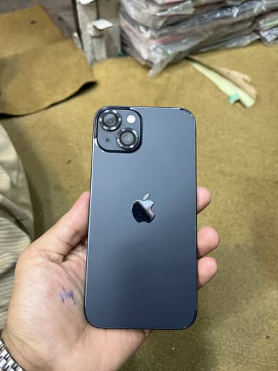 I phone 13 battery health 100 apple warranty 6 all ok 10/10
