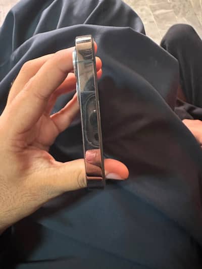Apple iPhone 12 Pro