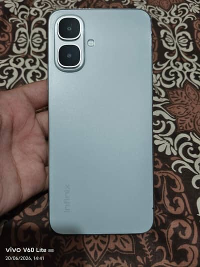 Infinix smart 10