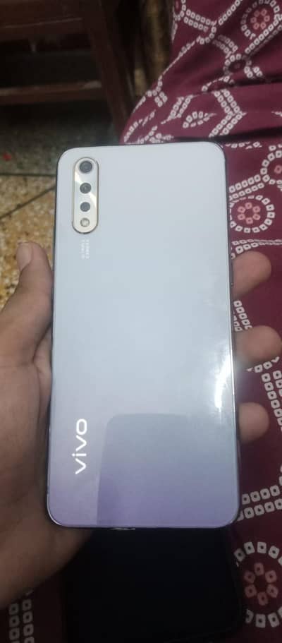 Vivo S1