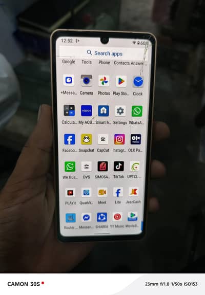 Sharp Aquos Sense6