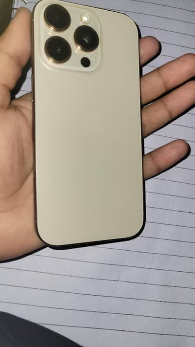 Apple iPhone 16 Pro