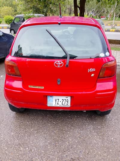 Toyota Vitz 2003