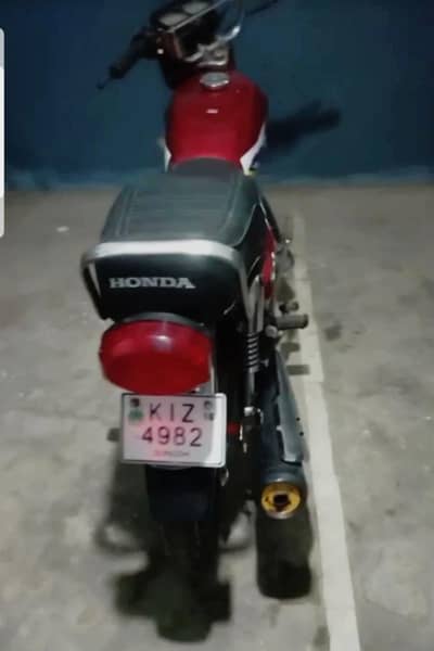 unique CG 125 model 2016/03311419335 WhatsApp