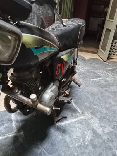 Honda CG 125 Urgent Sale – Neat & Clean