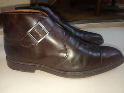 Made in England Crockett and Jones 9.5 Pak size