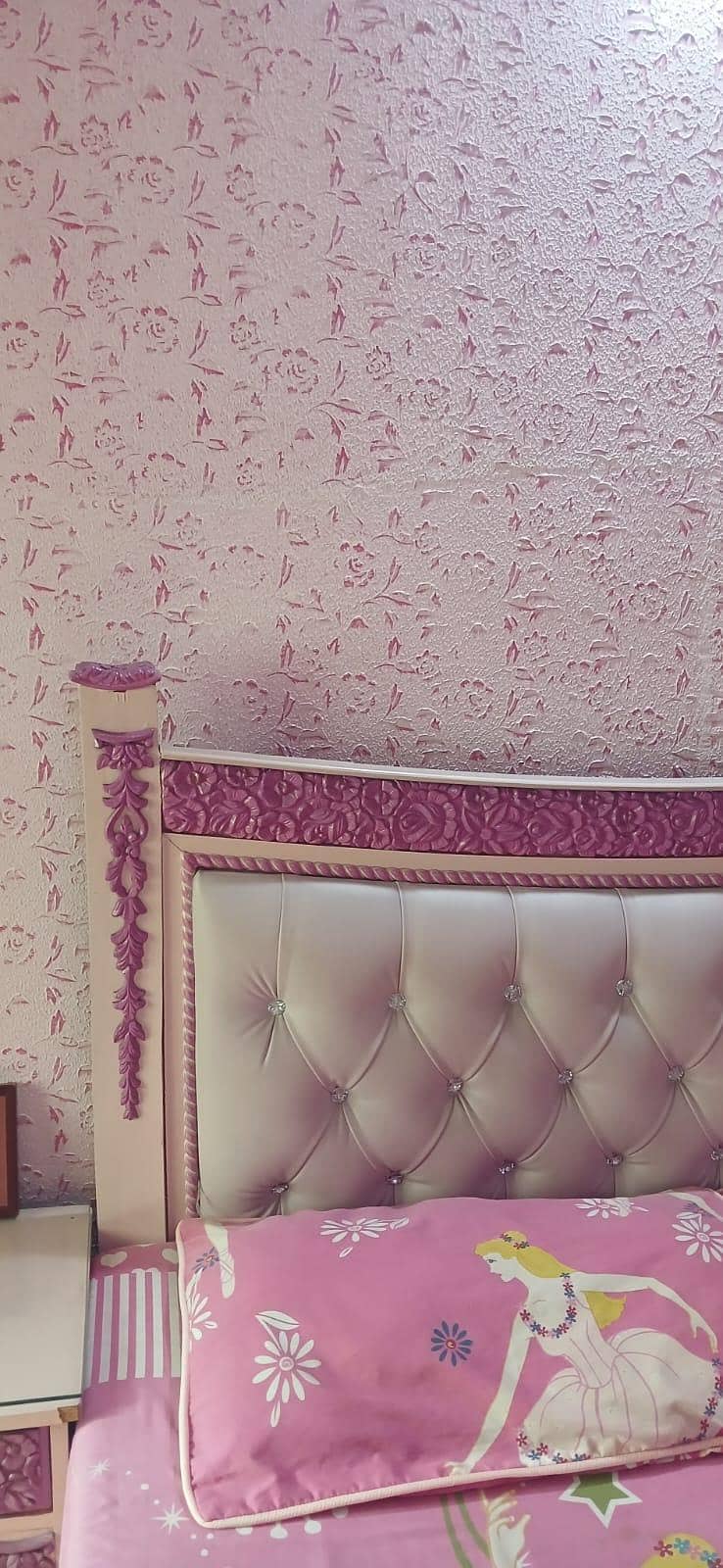 queen size bed 2