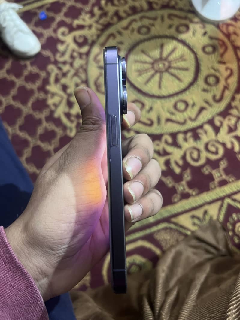 14 pro 0