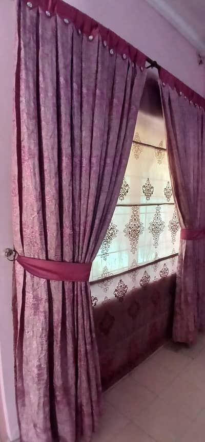curtain and blinders set