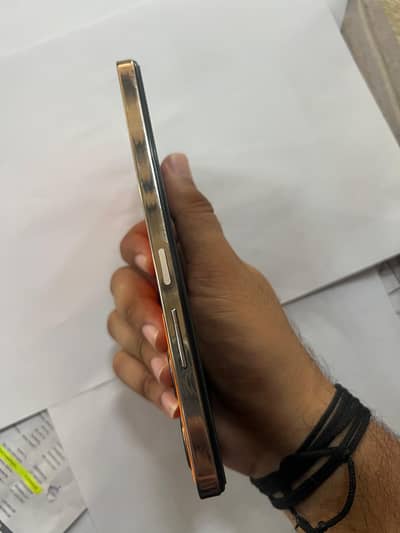 Infinix Note 30