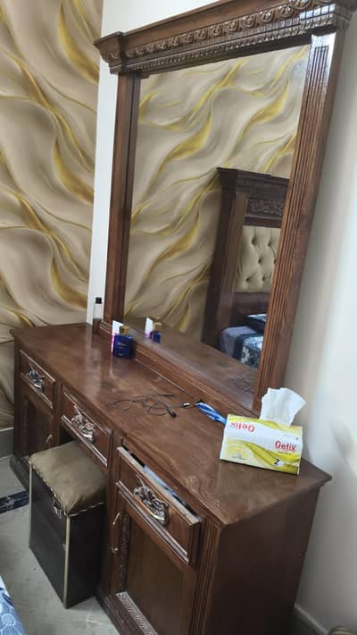 chinioti wood dressing table pure wood