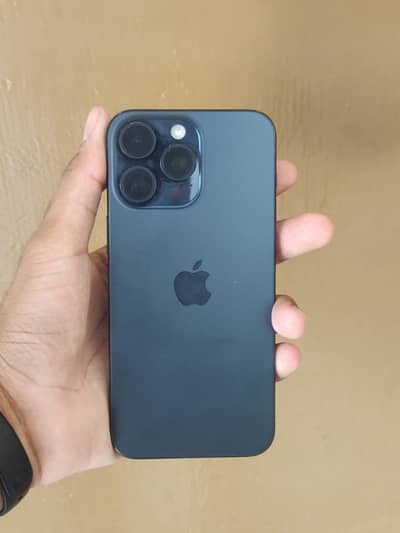 iPhone 15 Pro Max