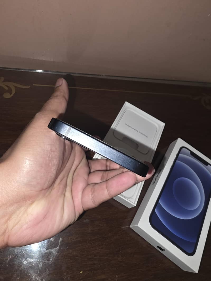 iphone 12 2