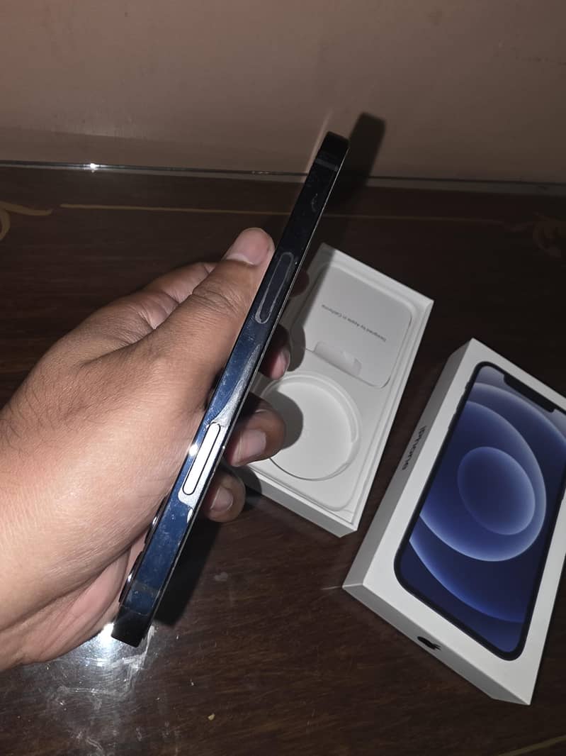 iphone 12 3