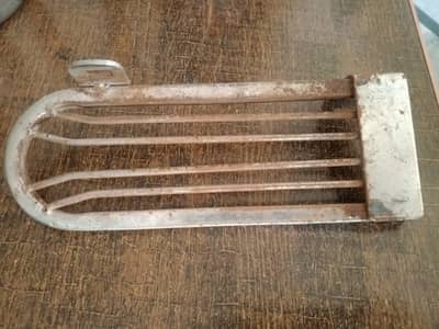 Honda 70 Footrest single piece