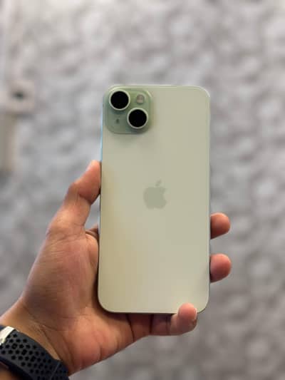Apple iPhone 15 plus - 128gb Storage - SIM LOCKED - JV