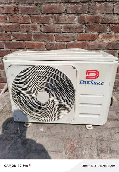 Dawlance 1 ton AC for sale