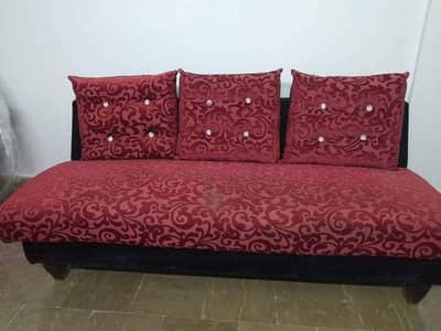 sofa set available for sale