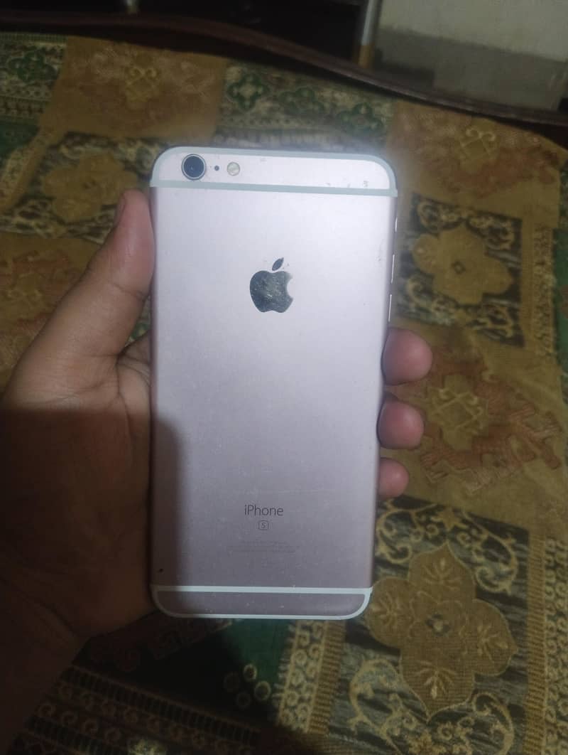 Apple iPhone 6S Plus 2