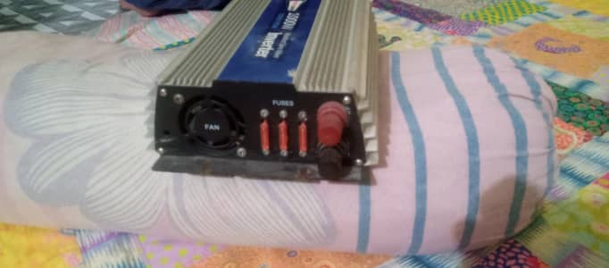 1000W Modified Sine Wave Inverter 12V DC to 220V AC | USB | 2000W Peak