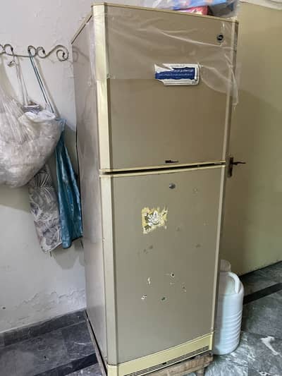 Sale of used PEL fridge