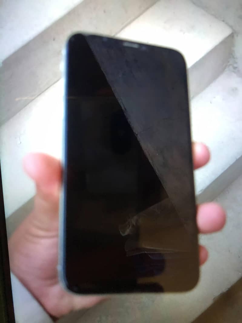 Apple iPhone X 1