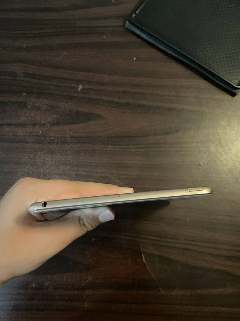 iPad mini 5 4