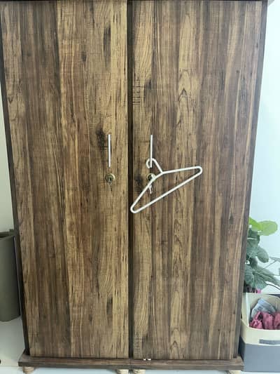 ALMOST NEW BROWN WARDROBE WITH LOCKS