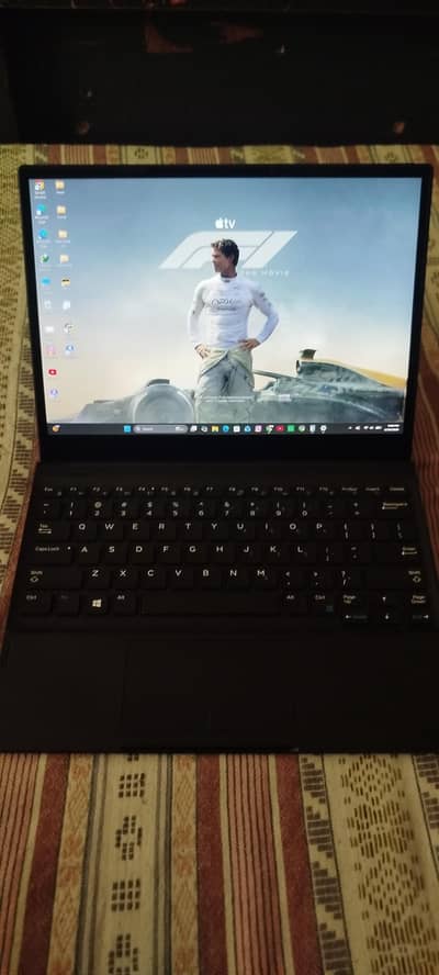dell latitude 7285 2in 1 or 16gb ram 256gb SSD nvme