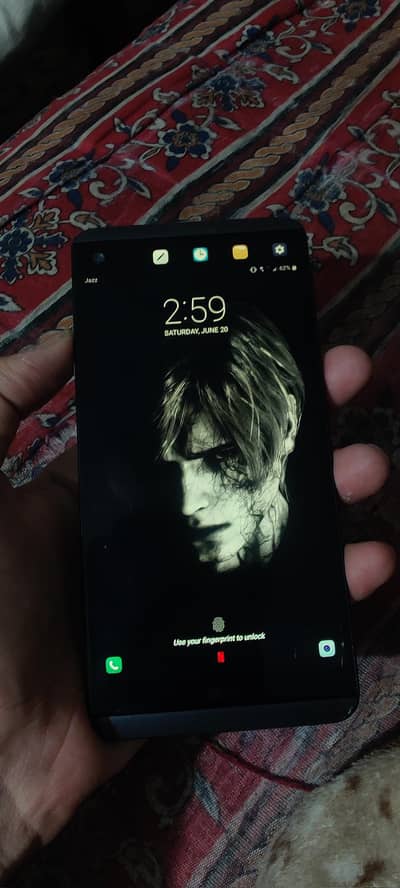 LG V20