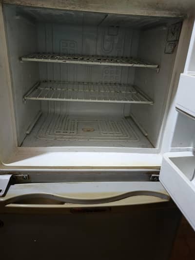refrigerator in good condition