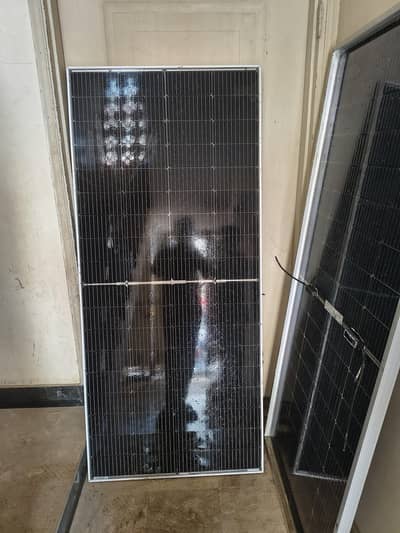 Solar panel 280W 2 piece available