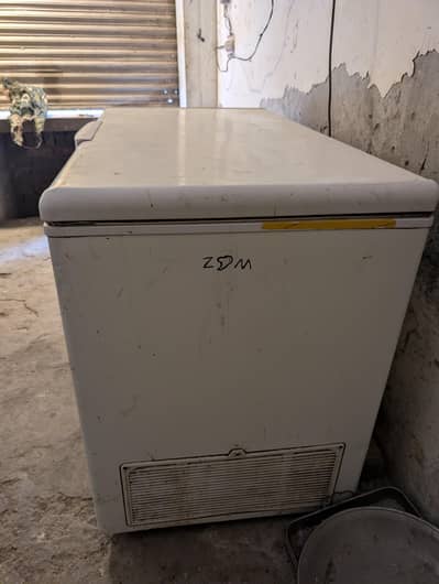Dawlance refrigerator