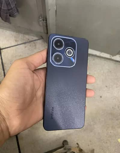Infinix Hot 40i