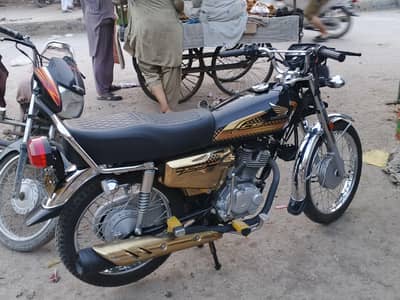 CG 125 Special Gold Edition