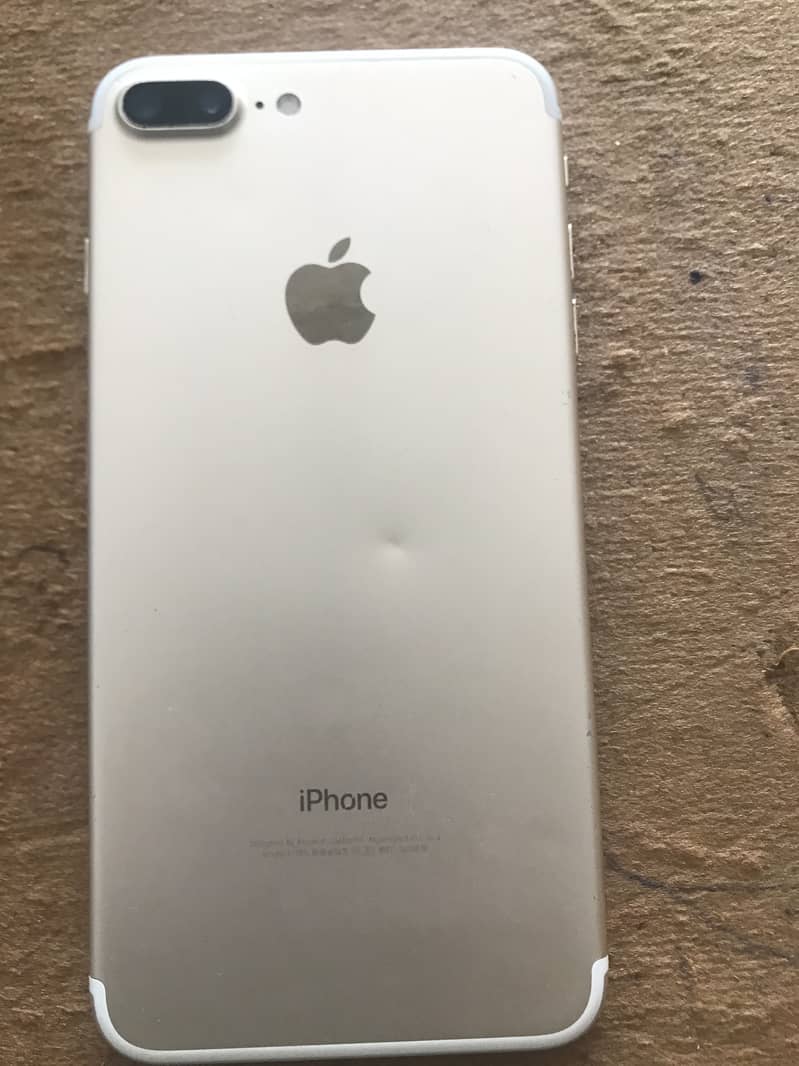 Apple iPhone 7 Plus 1